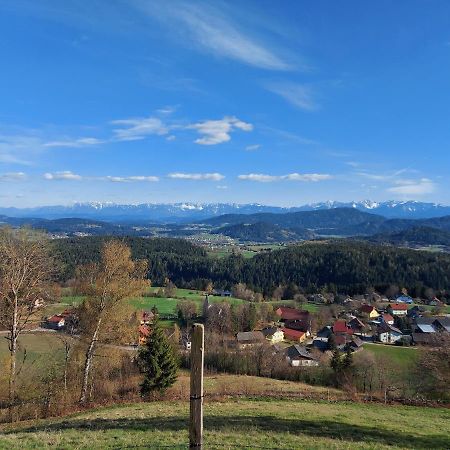 Ferienwohnung Nadine Egger Himmelberg 外观 照片