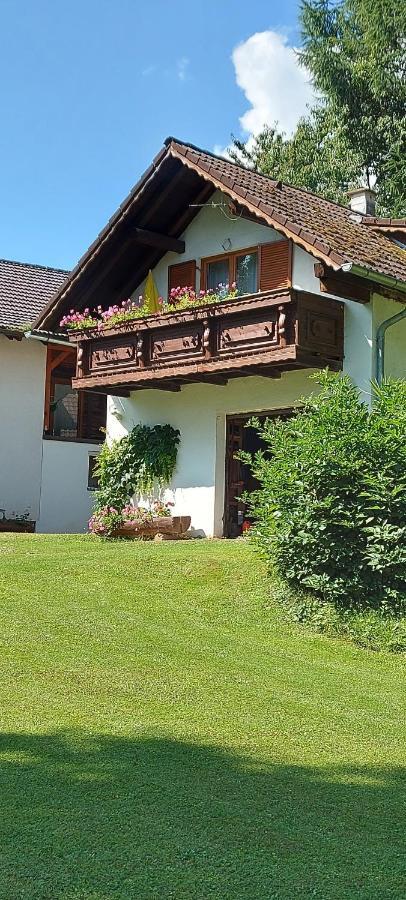 Ferienwohnung Nadine Egger Himmelberg 外观 照片