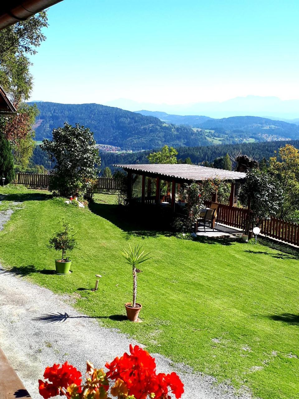 Ferienwohnung Nadine Egger Himmelberg 外观 照片